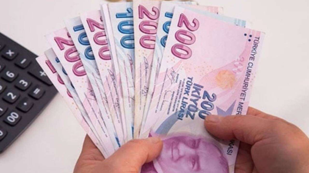 Tüm emeklileri kapsayabilir: AYM'den emekliye seyyanen zam kararı, 8.077 TL yatırılacak! 5